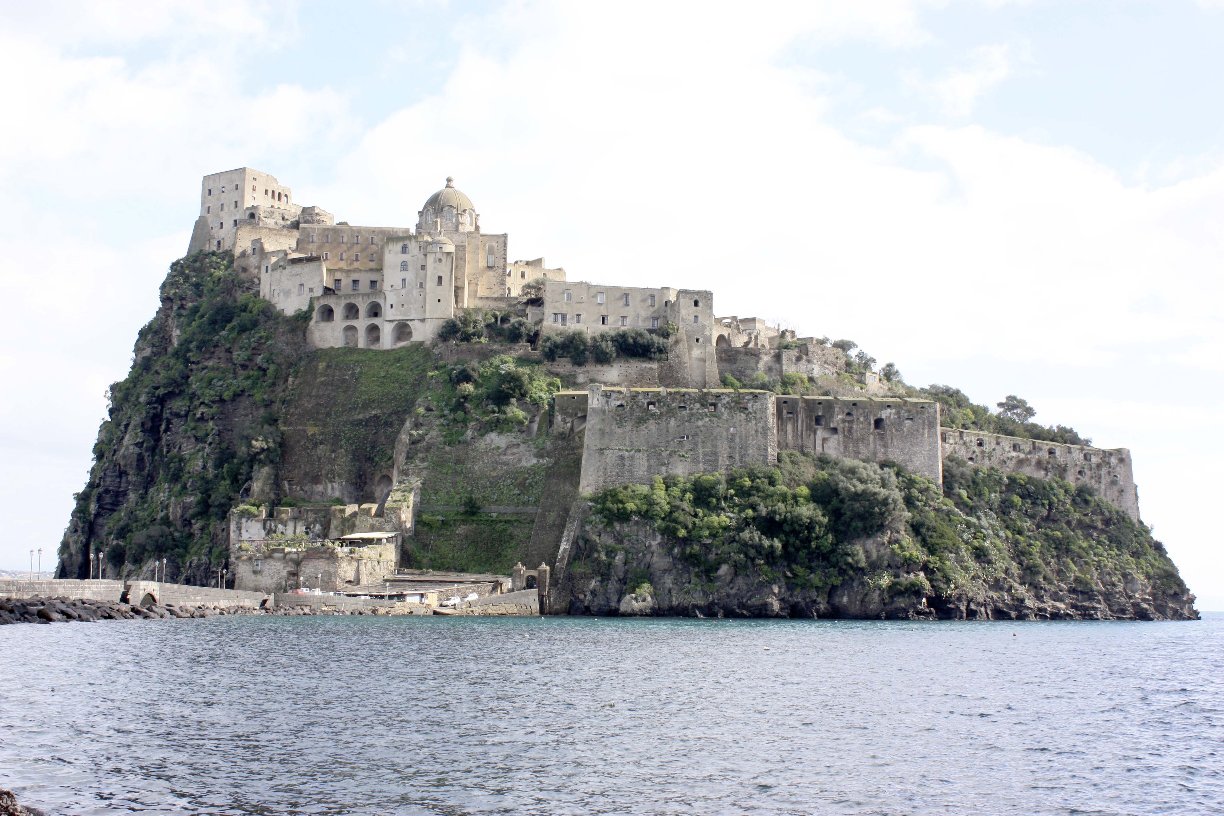 Ischia. Burg Aragonese